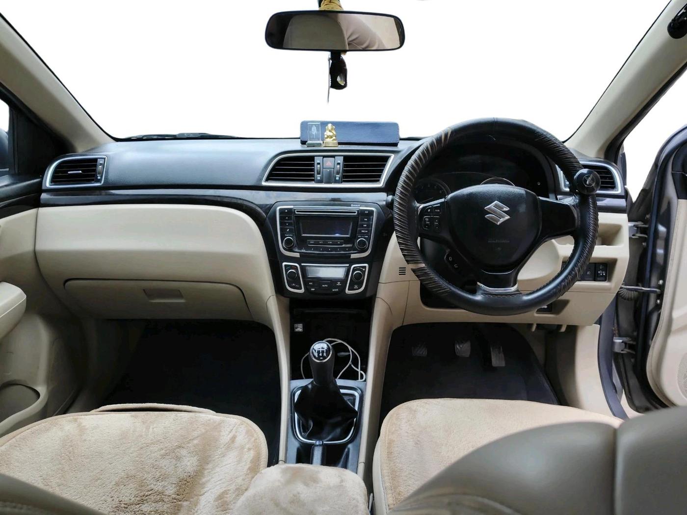 2018 Maruti Ciaz DELTA 1.5 SHVS MT PETROL, CNG, Manual, 70,980 km, interior