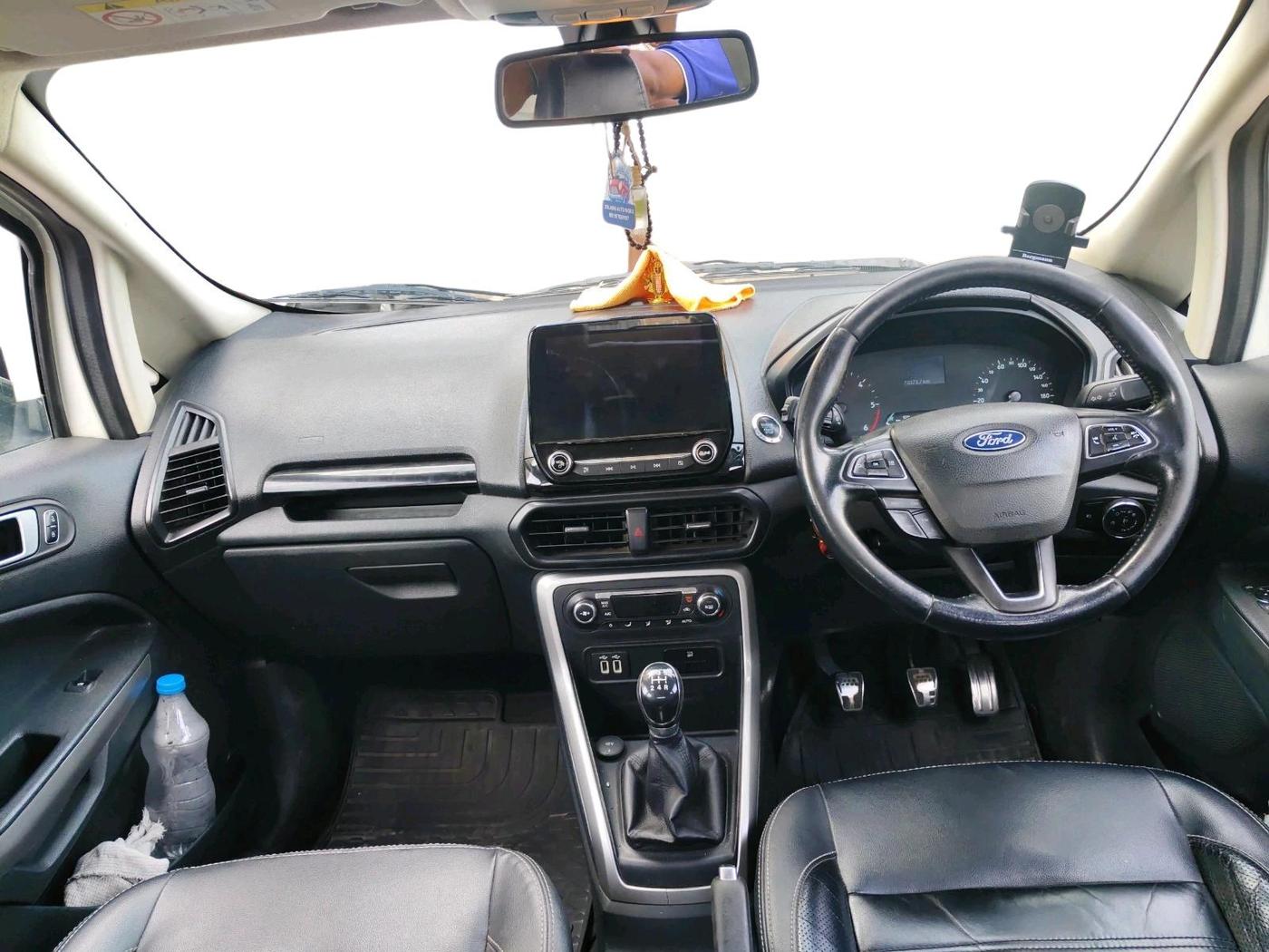 2018 Ford Ecosport TITANIUM + 1.5L DIESEL, Diesel, Manual, 70,373 km, interior