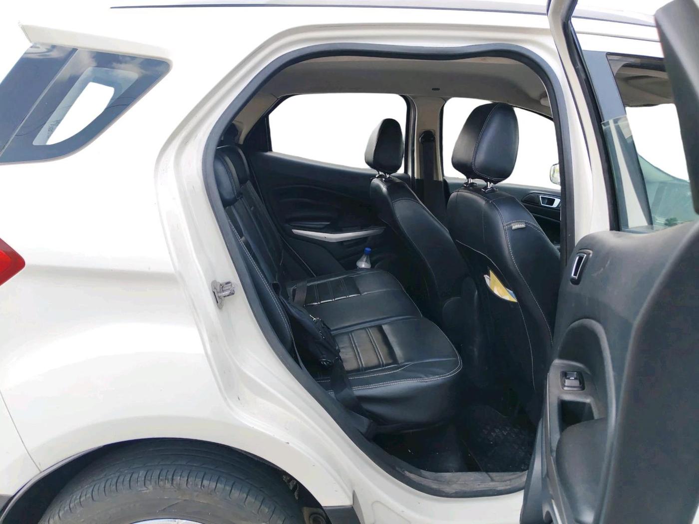 2018 Ford Ecosport TITANIUM + 1.5L DIESEL, Diesel, Manual, 70,373 km, interior
