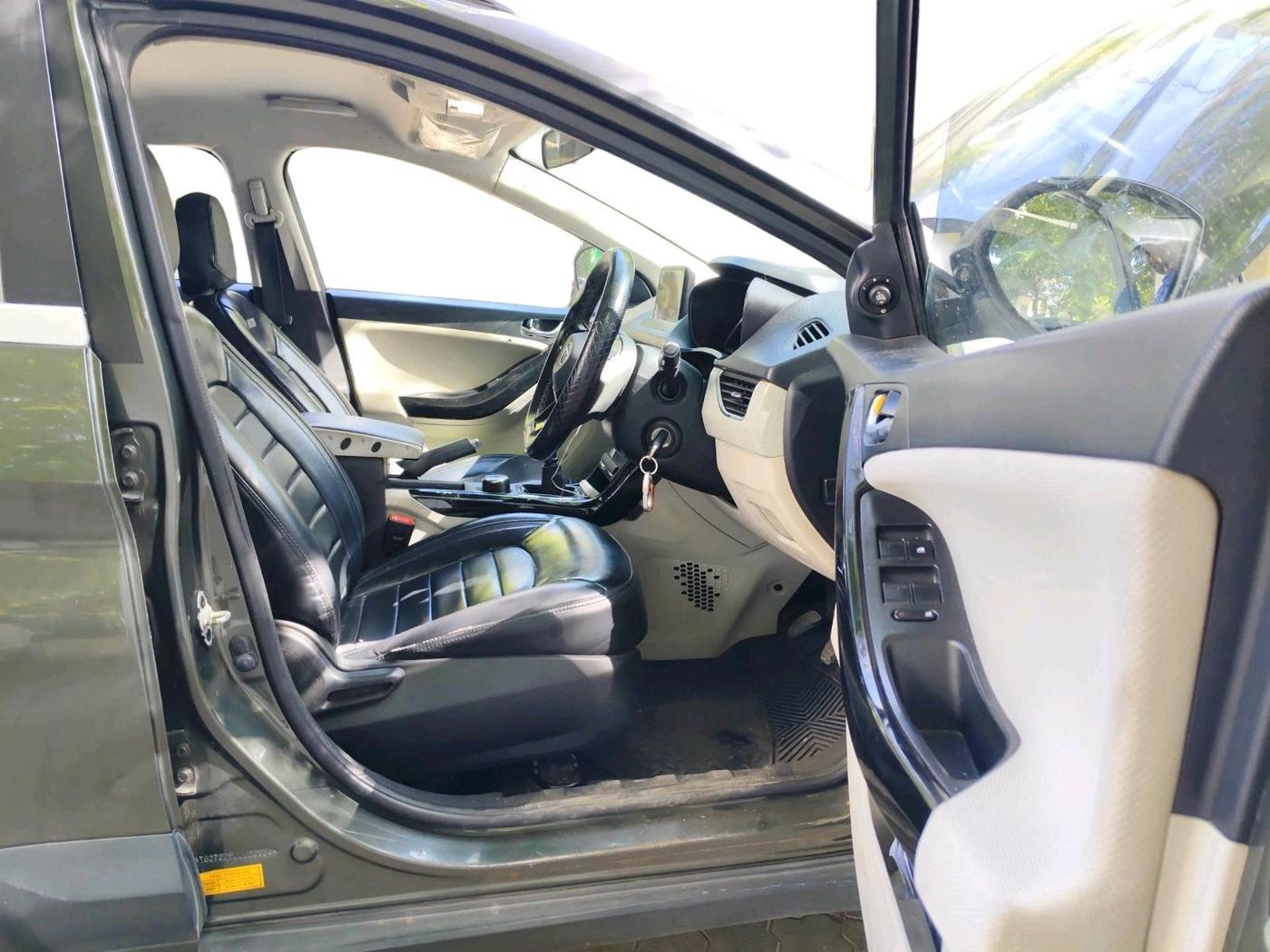 2020 Tata NEXON XZ PETROL, Petrol, Manual, 53,168 km, interior