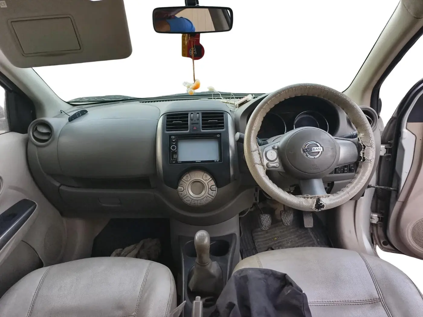 2012 Nissan Sunny XV DIESEL, Diesel, Manual, 1,25,193 km, interior