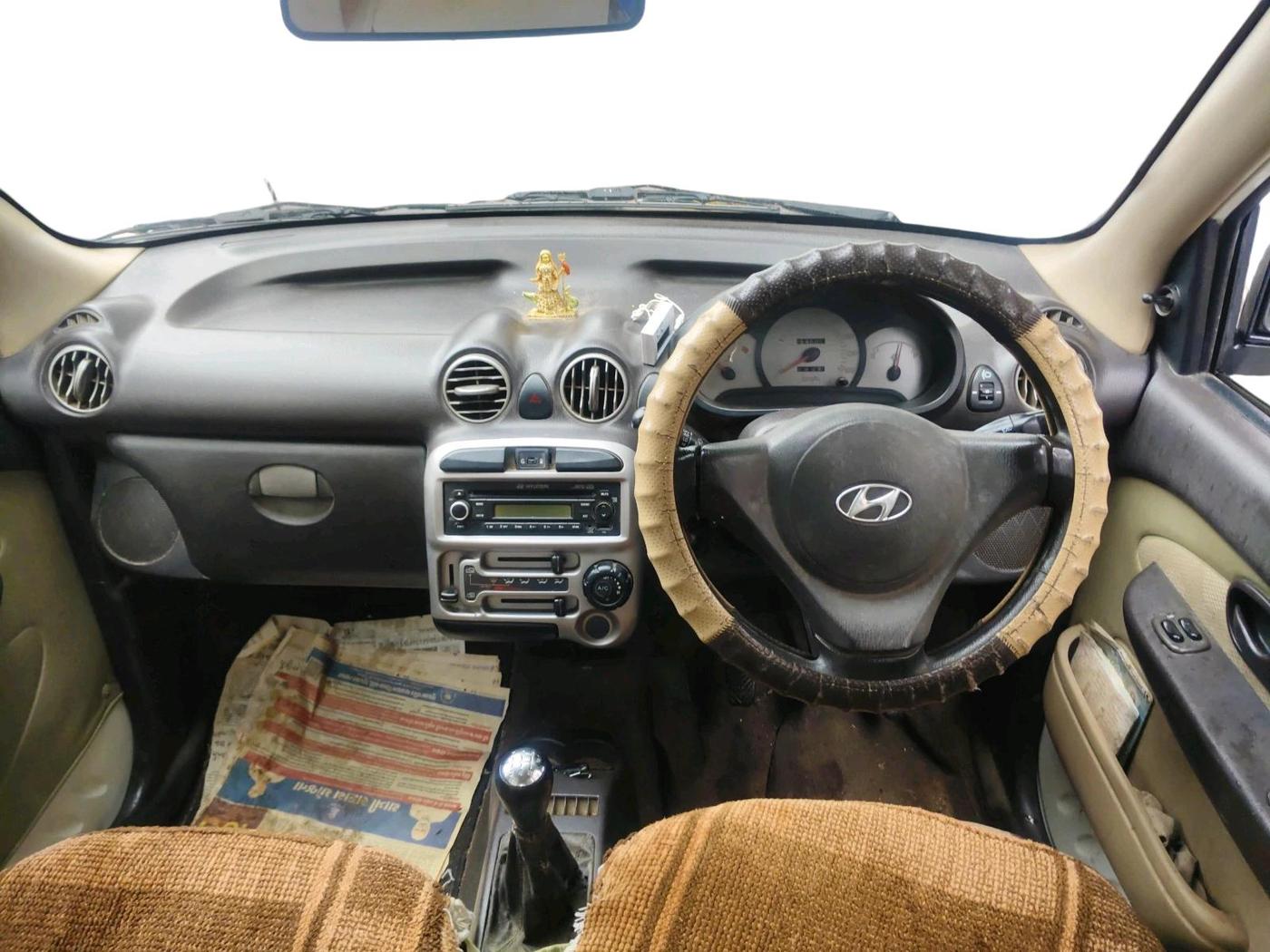 2013 Hyundai Santro Xing GLS PLUS AUDIO, CNG, Manual, 1,69,602 km, interior