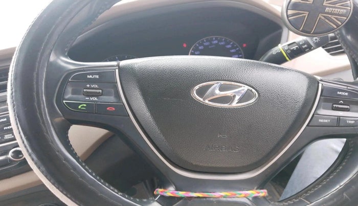 2015 Hyundai Elite i20 SPORTZ 1.4 CRDI, Diesel, Manual, 1,11,198 km, interior