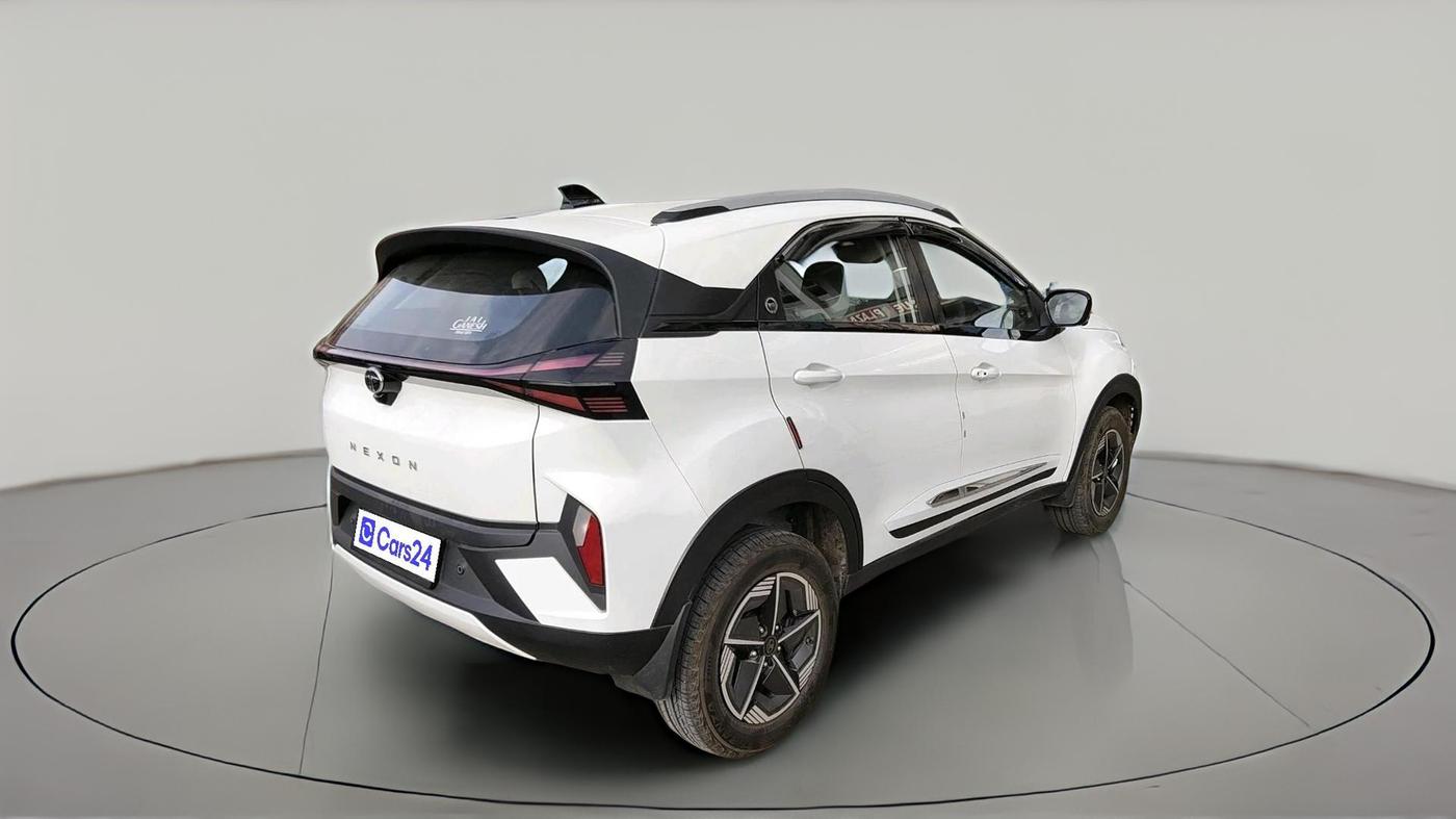 2024 Tata NEXON CREATIVE PLUS 1.5 REVOTORQ 6 MT, Diesel, Manual, 15,872 km, exterior