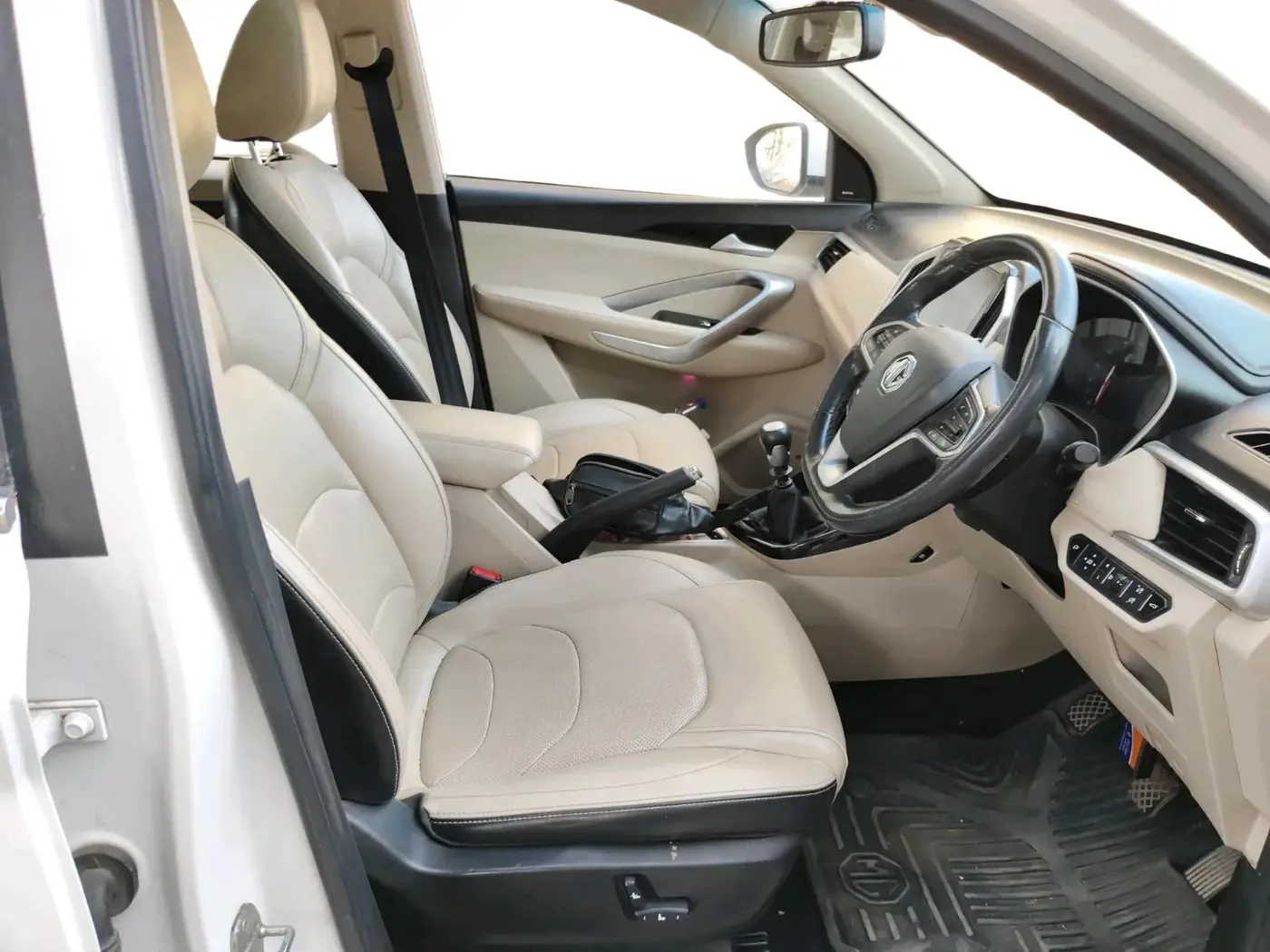2021 MG HECTOR SHARP 2.0 DIESEL, Diesel, Manual, 94,227 km, interior