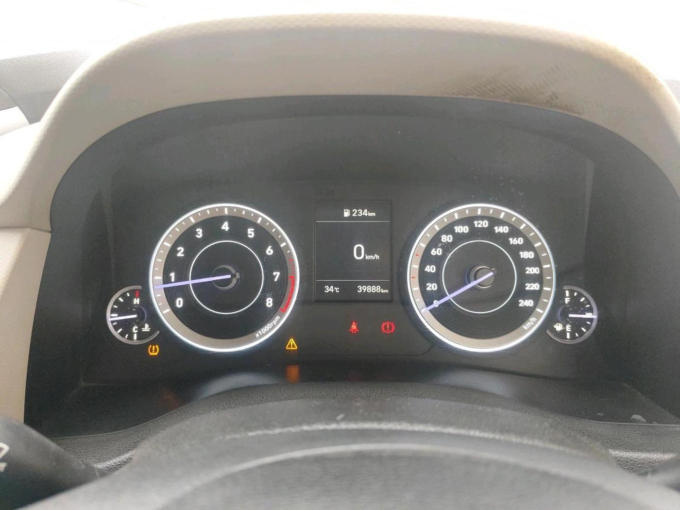 2021 Hyundai Creta SX EXECUTIVE 1.5 PETROL, Petrol, Manual, 39,888 km, interior
