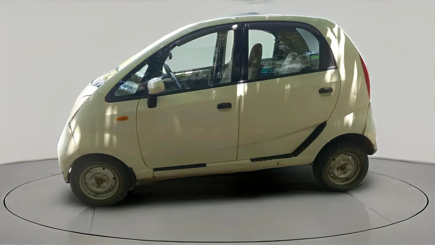 2014 Tata Nano EMAX LX CNG, CNG, Manual, 1,52,173 km, exterior