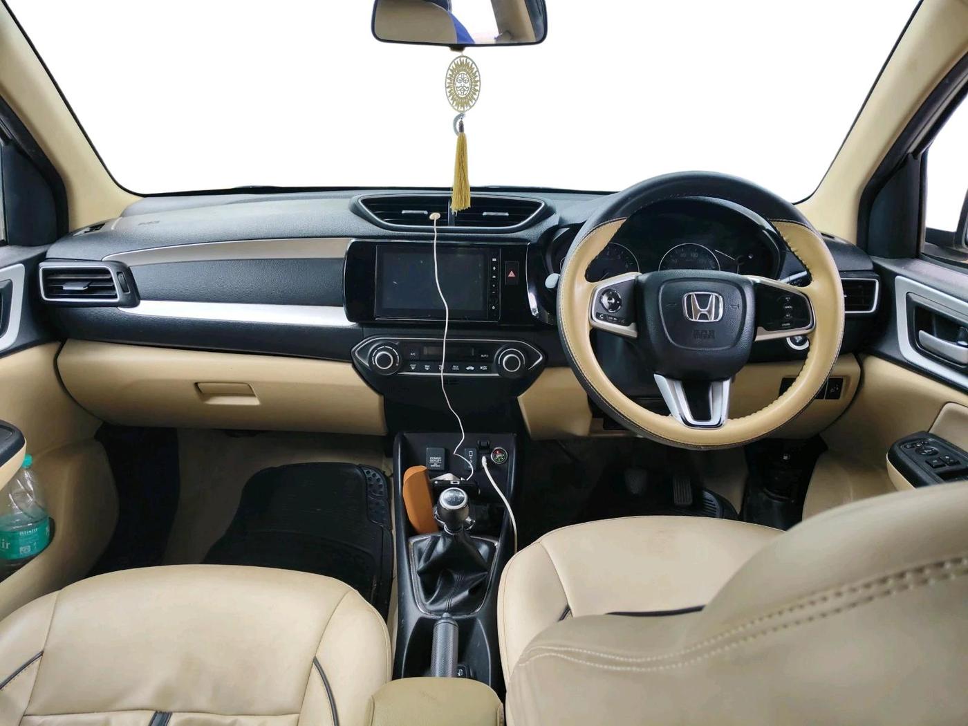 2022 Honda Amaze 1.2L I-VTEC VX, CNG, Manual, 86,620 km, interior