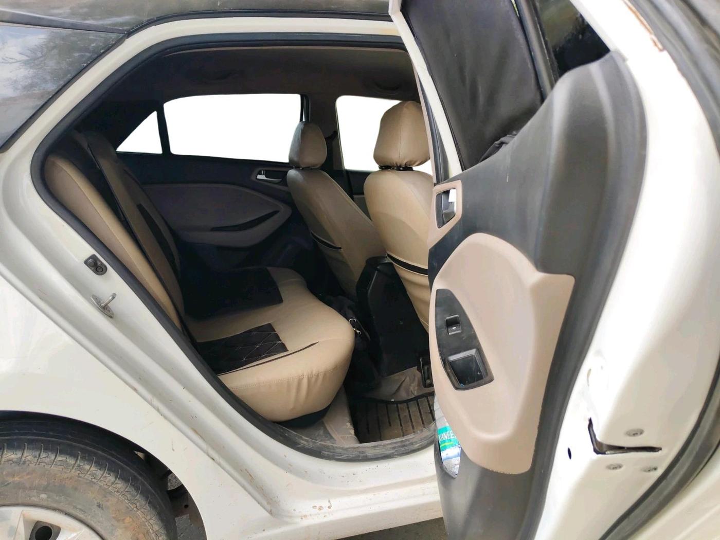 2017 Hyundai Elite i20 MAGNA 1.4 CRDI, Diesel, Manual, 1,15,790 km, interior
