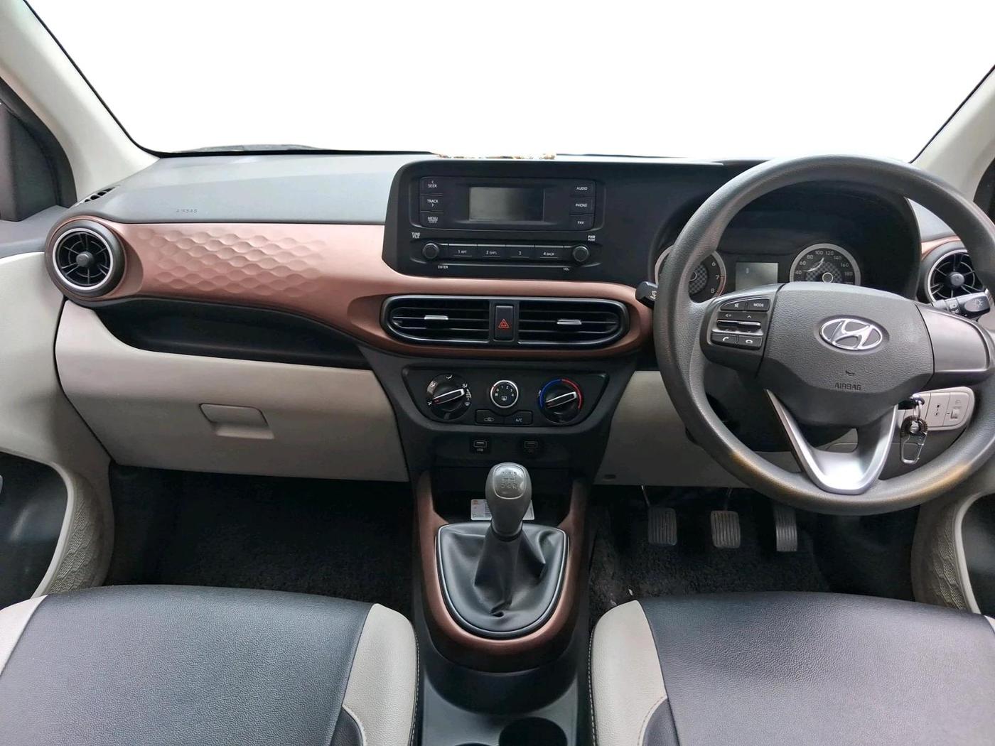 2022 Hyundai AURA S 1.2 CNG, CNG, Manual, 73,175 km, interior