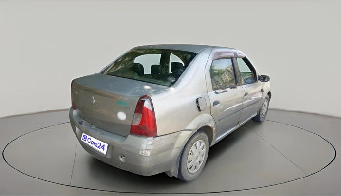 2010 Mahindra Renault Logan DLE 1.5 DCI, Diesel, Manual, 1,47,899 km, exterior