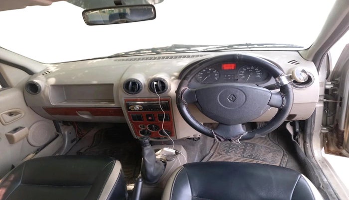 2010 Mahindra Renault Logan DLE 1.5 DCI, Diesel, Manual, 1,47,899 km, interior