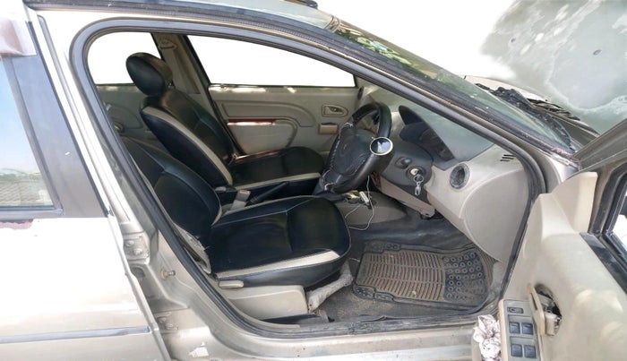 2010 Mahindra Renault Logan DLE 1.5 DCI, Diesel, Manual, 1,47,899 km, interior
