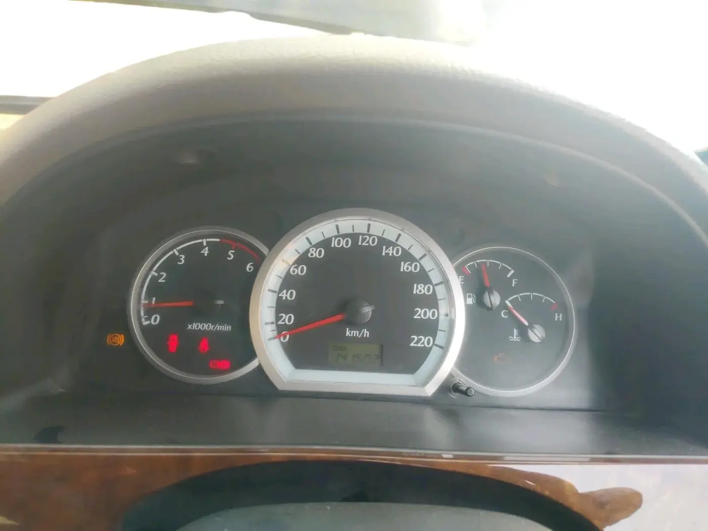 2011 Chevrolet Optra Magnum LT 2.0 TCDI, Diesel, Manual, 1,41,502 km, interior