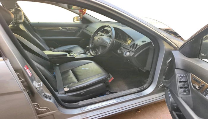 2011 Mercedes Benz C Class C 200 CGI ELEGANCE, Petrol, Automatic, 94,206 km, interior