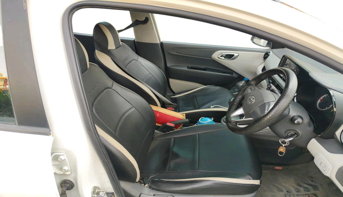 2021 Hyundai GRAND I10 NIOS SPORTZ 1.2 KAPPA VTVT CNG, CNG, Manual, 1,00,224 km, interior