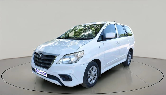 2013 Toyota Innova 2.5 GX 7 STR, Diesel, Manual, 1,29,432 km, exterior
