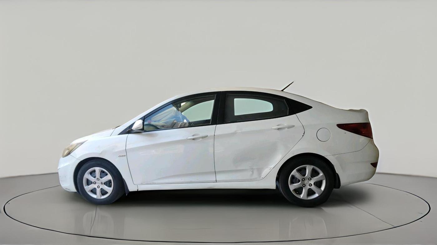 2013 Hyundai Verna FLUIDIC 1.6 CRDI SX, Diesel, Manual, 2,91,526 km, exterior