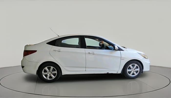 2013 Hyundai Verna FLUIDIC 1.6 CRDI SX, Diesel, Manual, 2,91,526 km, exterior