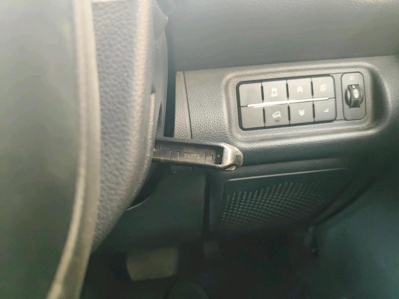 2020 Mahindra Thar LX  P 4WD AT CONVERTIBLE, Petrol, Automatic, 21,678 km, interior