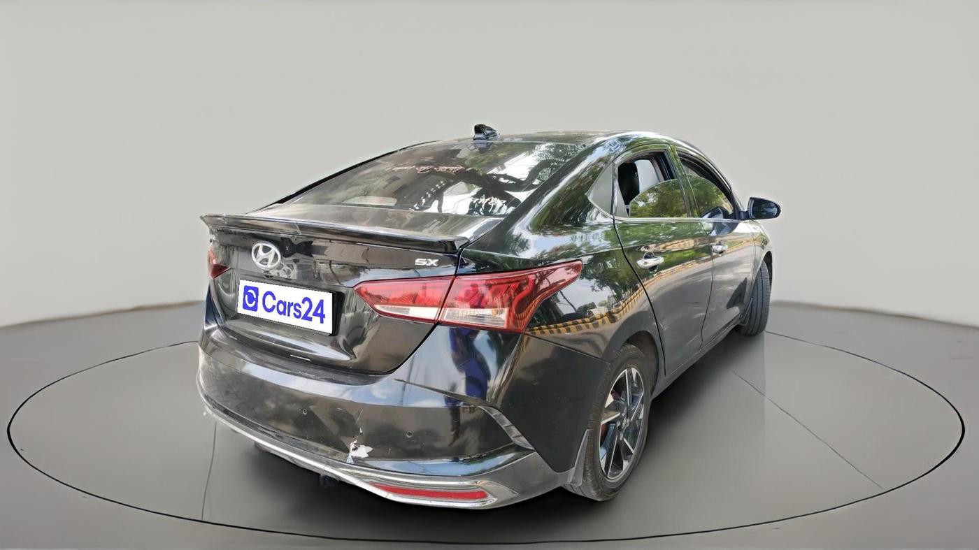 2020 Hyundai Verna SX (O) 1.5 CRDI AT, Diesel, Automatic, 1,01,918 km, exterior
