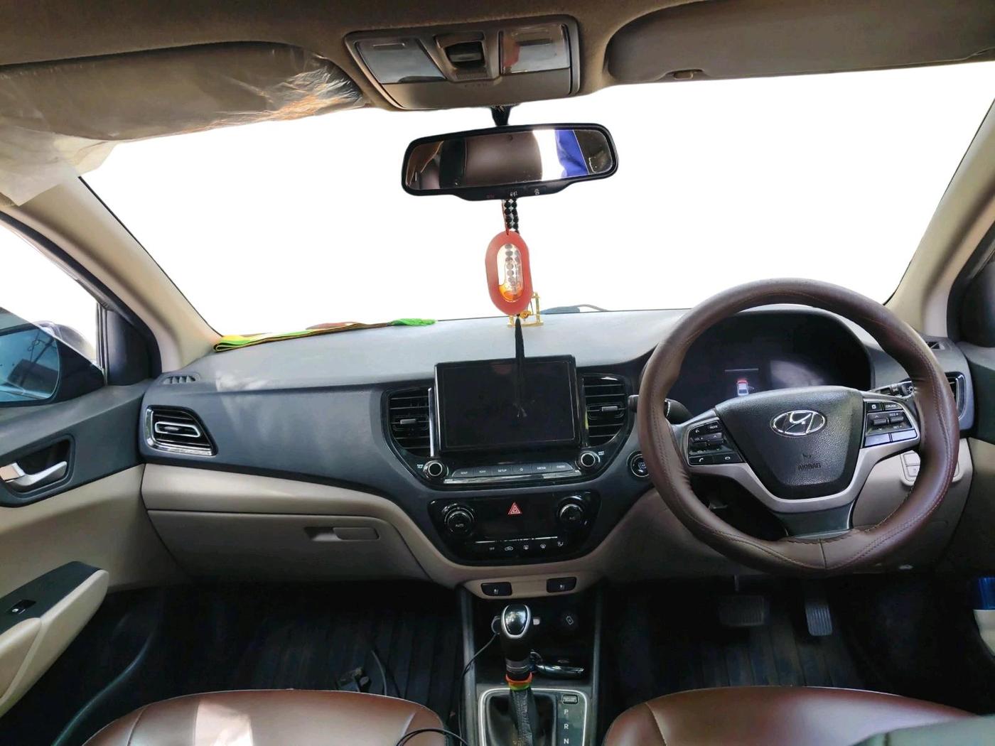 2020 Hyundai Verna SX (O) 1.5 CRDI AT, Diesel, Automatic, 1,01,918 km, interior