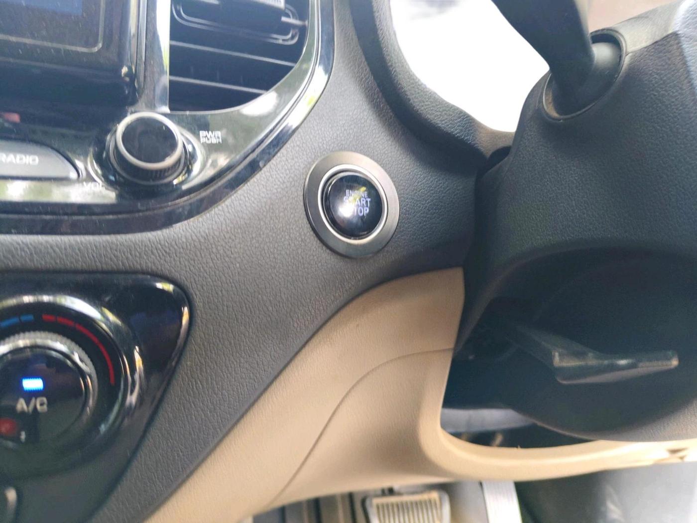 2020 Hyundai Verna SX (O) 1.5 CRDI AT, Diesel, Automatic, 1,01,918 km, interior