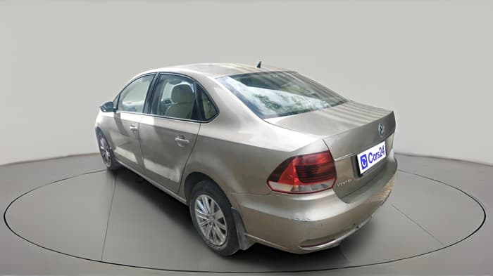 2016 Volkswagen Vento HIGHLINE 1.5 AT, Diesel, Automatic, 1,47,967 km, exterior