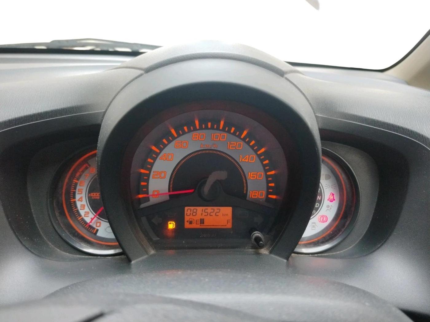 2014 Honda Brio VX AT, CNG, Automatic, 81,522 km, interior