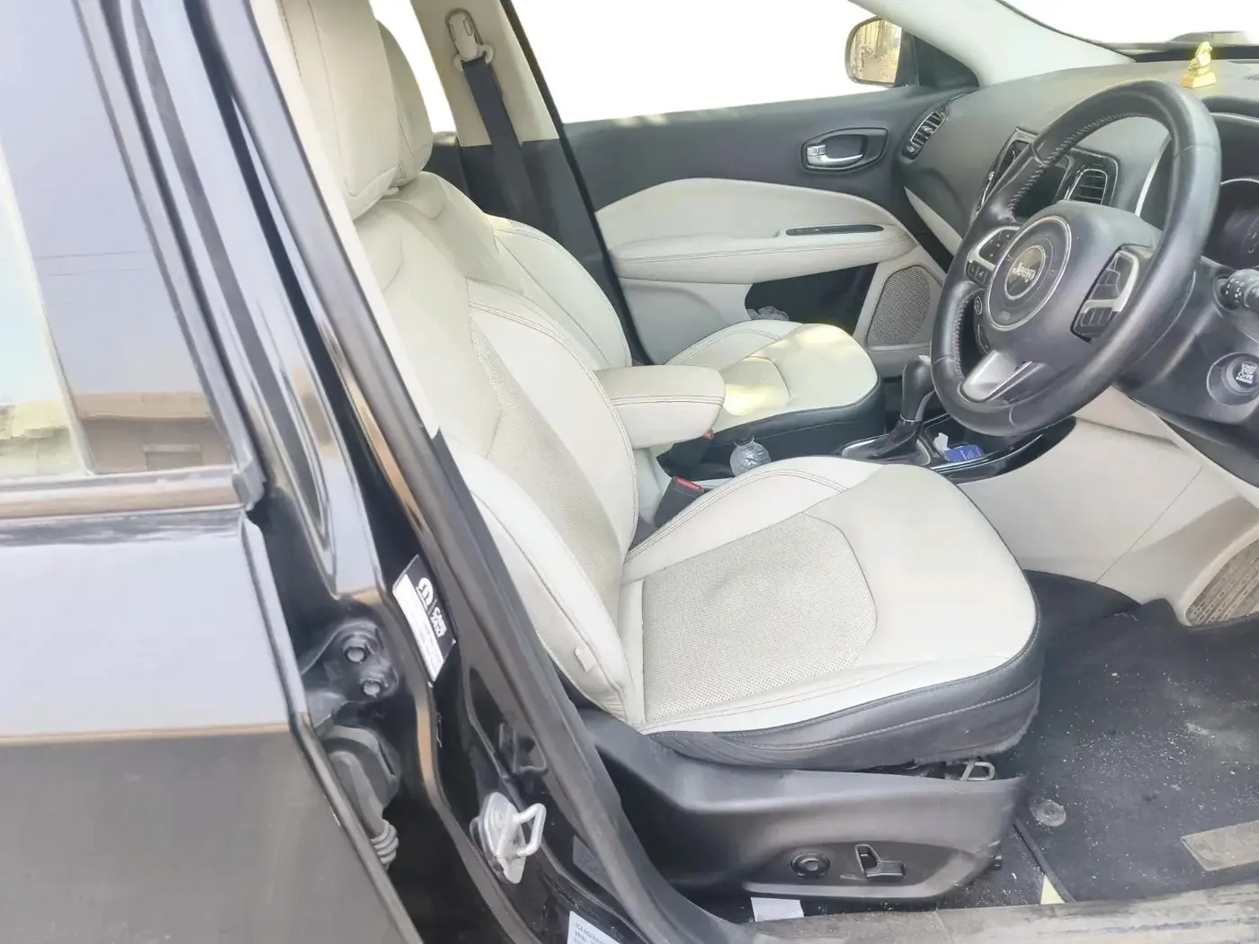 2019 Jeep Compass LIMITED PLUS PETROL AT, CNG, Automatic, 99,997 km, interior
