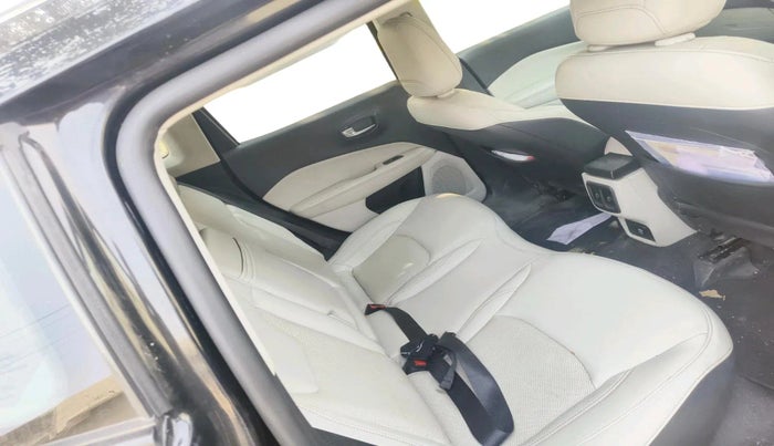 2019 Jeep Compass LIMITED PLUS PETROL AT, CNG, Automatic, 99,997 km, interior