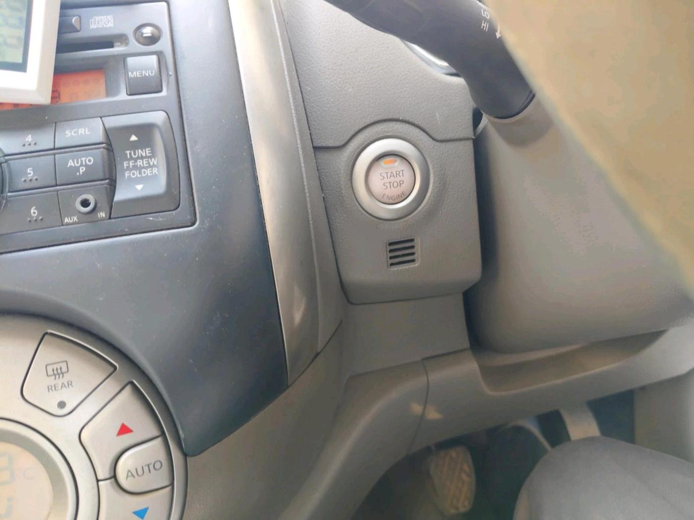 2012 Nissan Sunny XV PETROL, Petrol, Manual, 1,28,481 km, interior