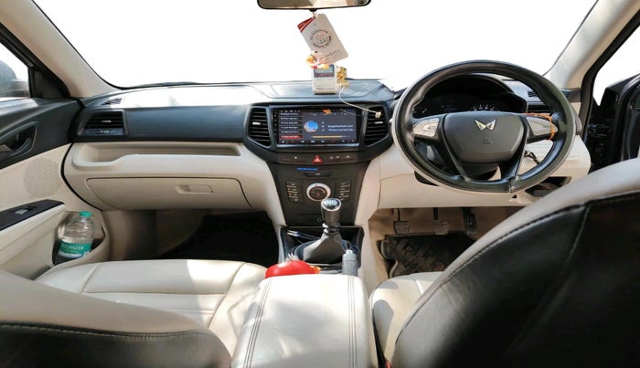 2022 Mahindra XUV300 W6 1.5 Diesel, Diesel, Manual, 68,902 km, interior