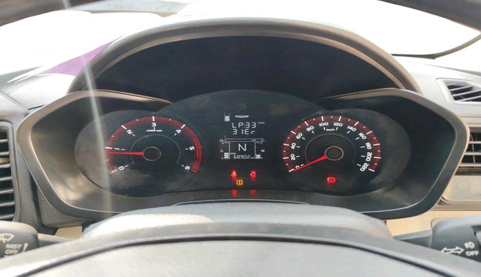 2022 Mahindra XUV300 W6 1.5 Diesel, Diesel, Manual, 68,902 km, interior