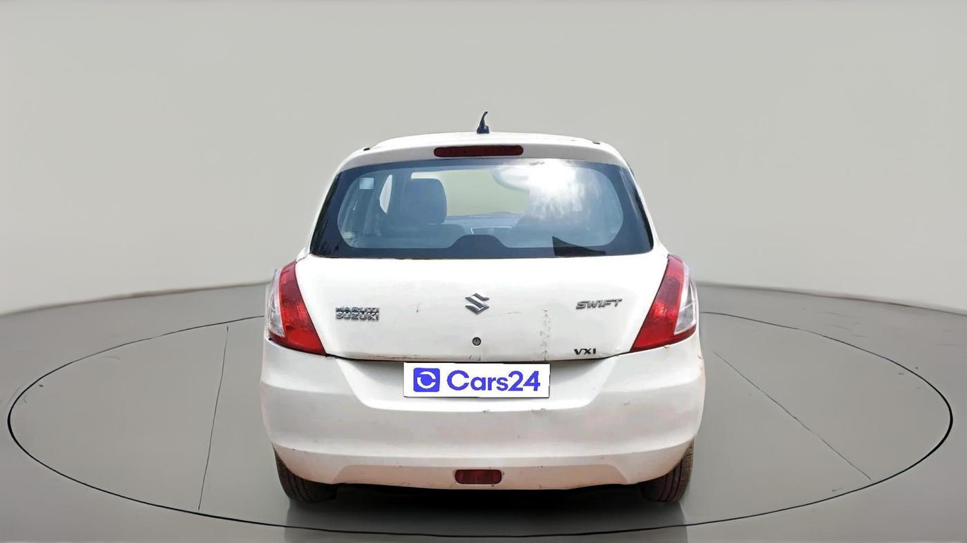 2011 Maruti Swift LXI, CNG, Manual, 1,03,322 km, exterior
