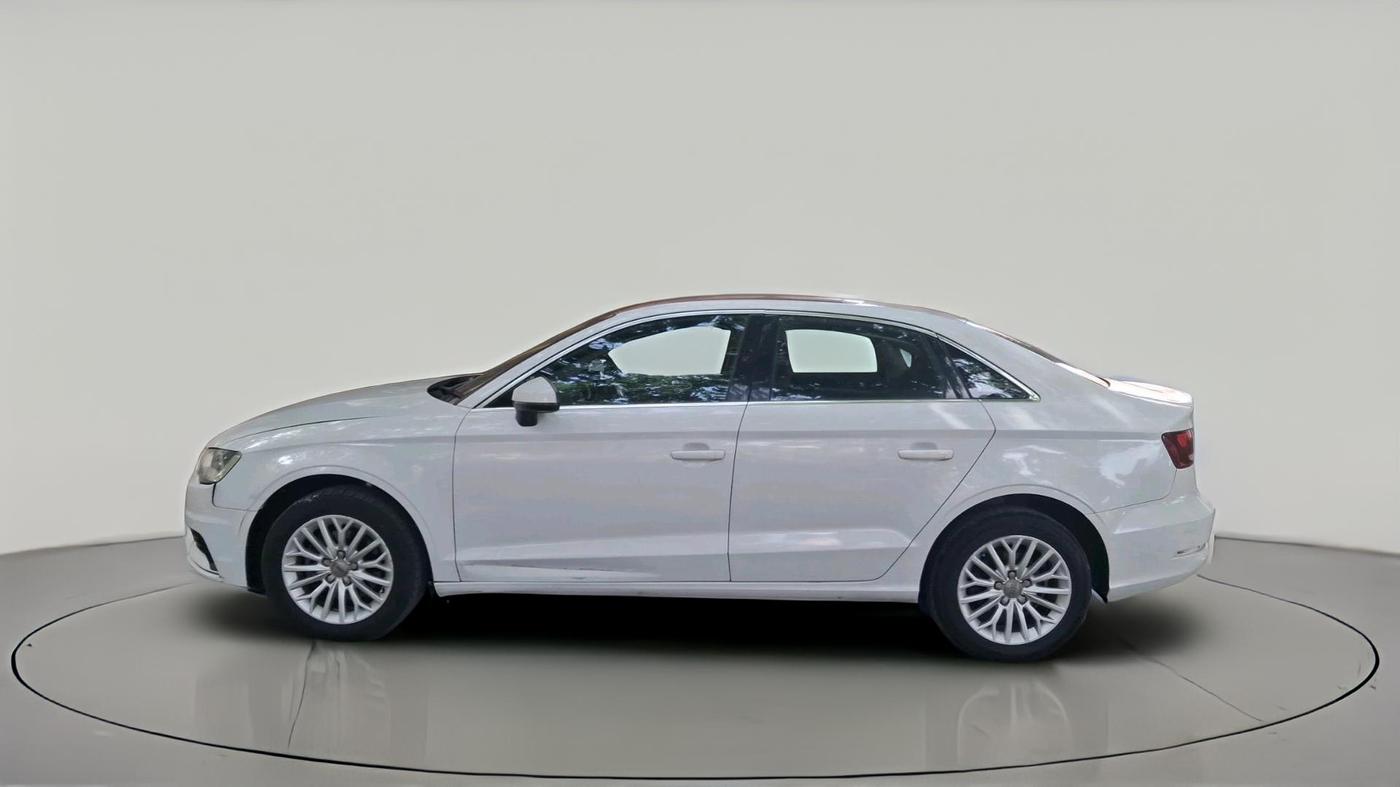 2014 Audi A3 35TDI PREMIUM, Diesel, Automatic, 2,14,420 km, exterior