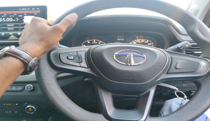 2023 Tata PUNCH ADVENTURE MT, Petrol, Manual, 17,815 km, interior