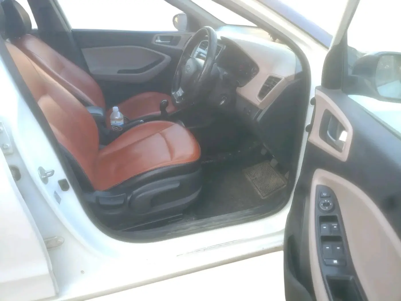 2020 Hyundai Elite i20 SPORTZ PLUS 1.2, Petrol, Manual, 1,34,000 km, interior