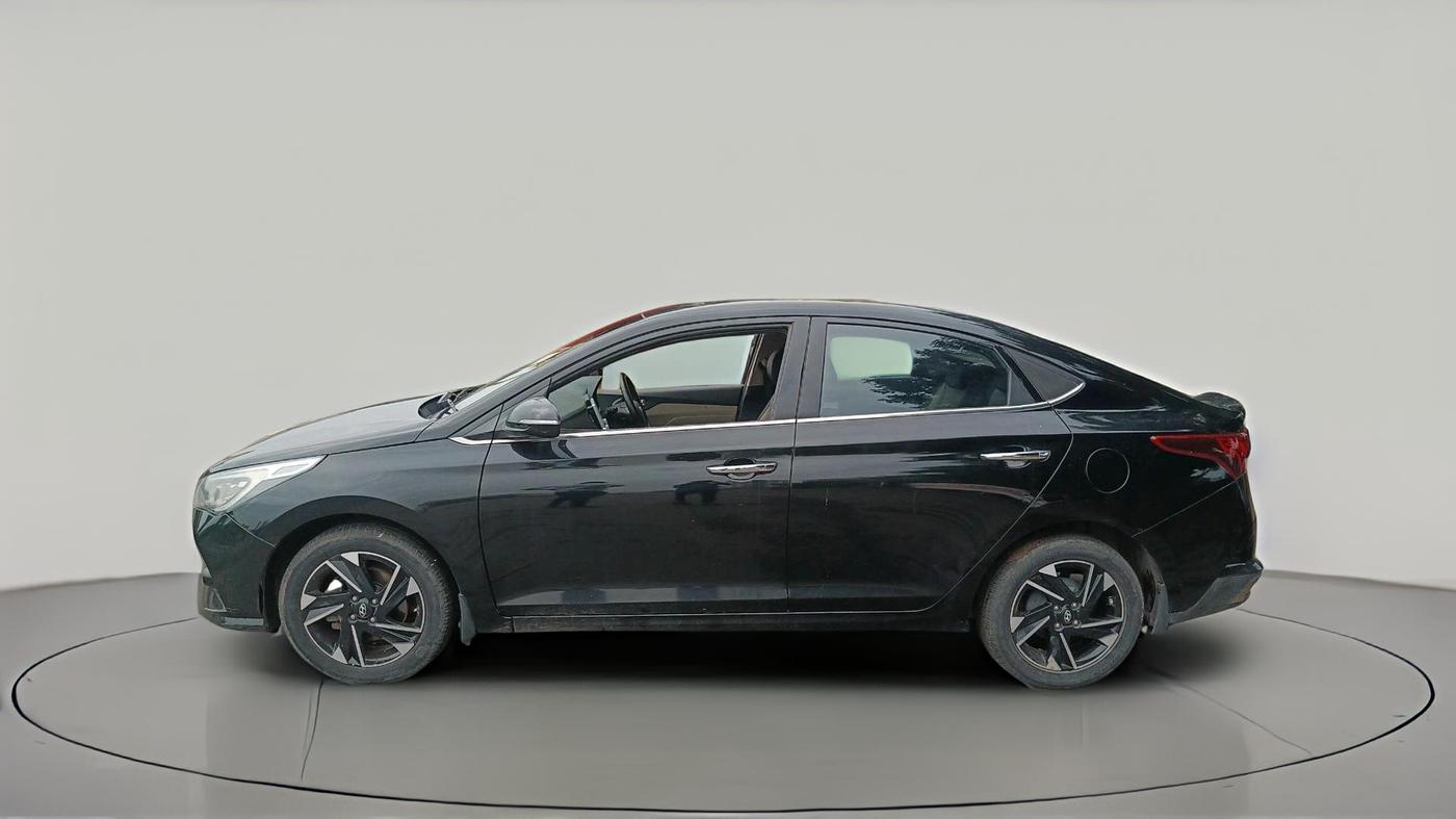 2022 Hyundai Verna SX (O) 1.5 CRDI AT, Diesel, Automatic, 58,109 km, exterior