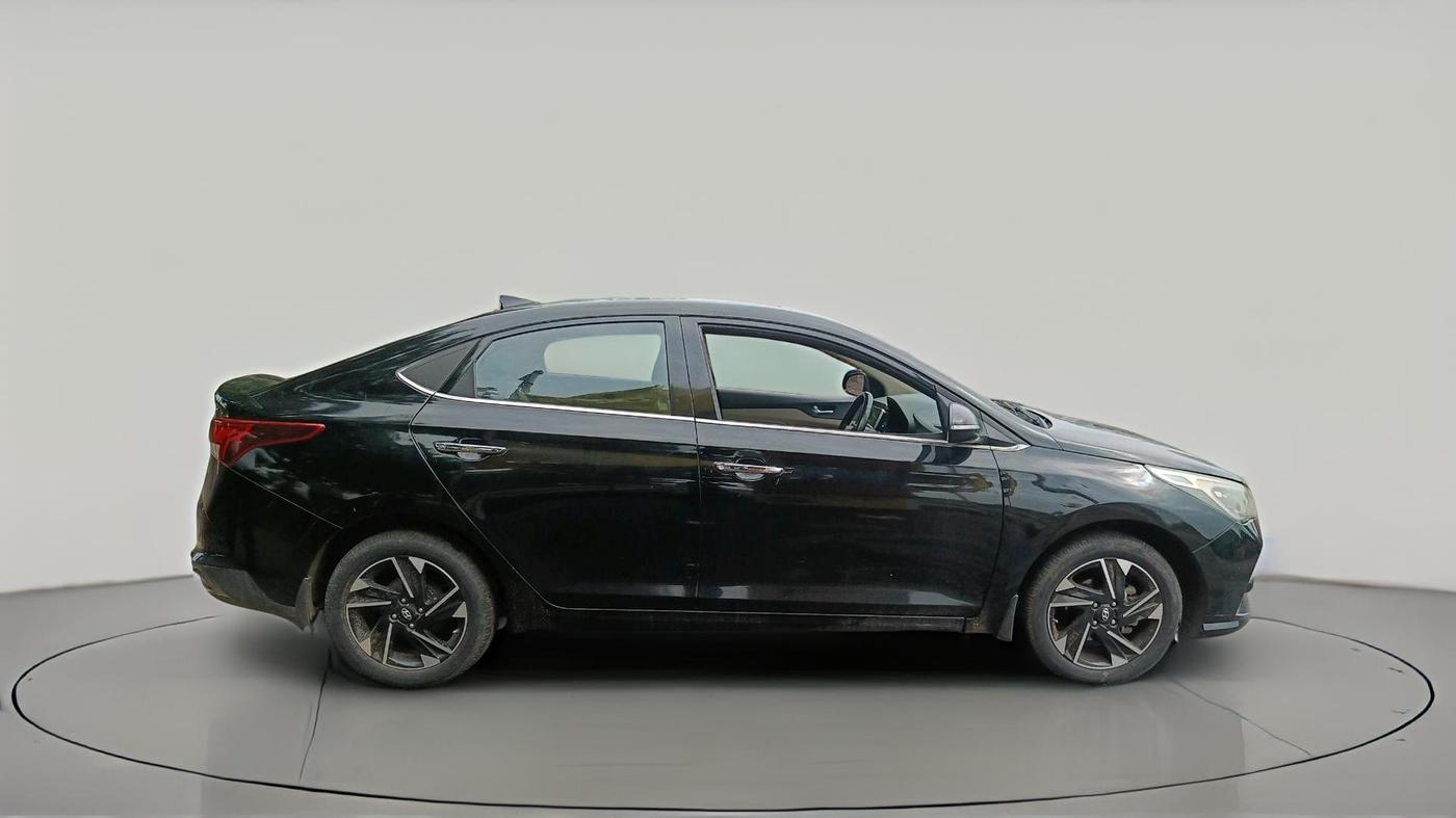 2022 Hyundai Verna SX (O) 1.5 CRDI AT, Diesel, Automatic, 58,109 km, exterior