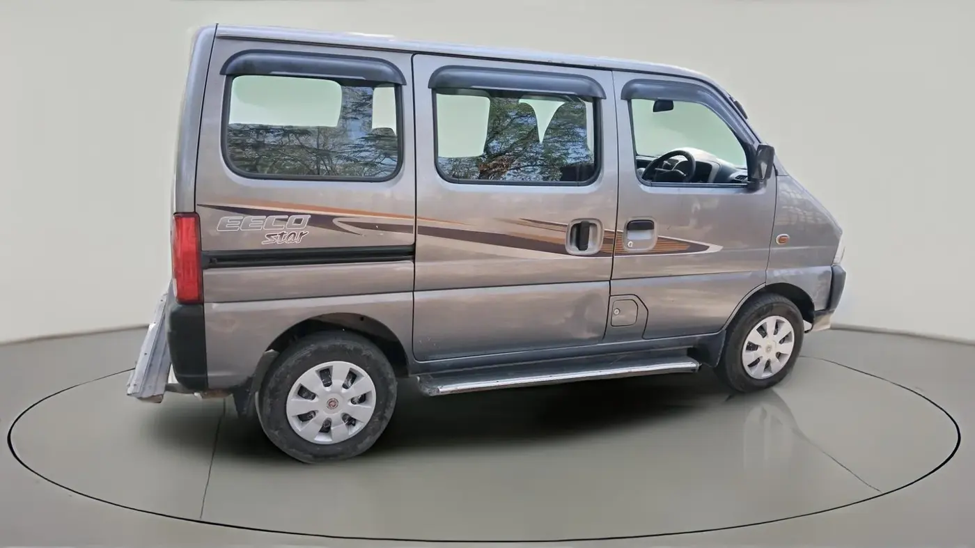 2017 Maruti Eeco 5 STR WITH A/C+HTR, CNG, Manual, 1,71,918 km, exterior