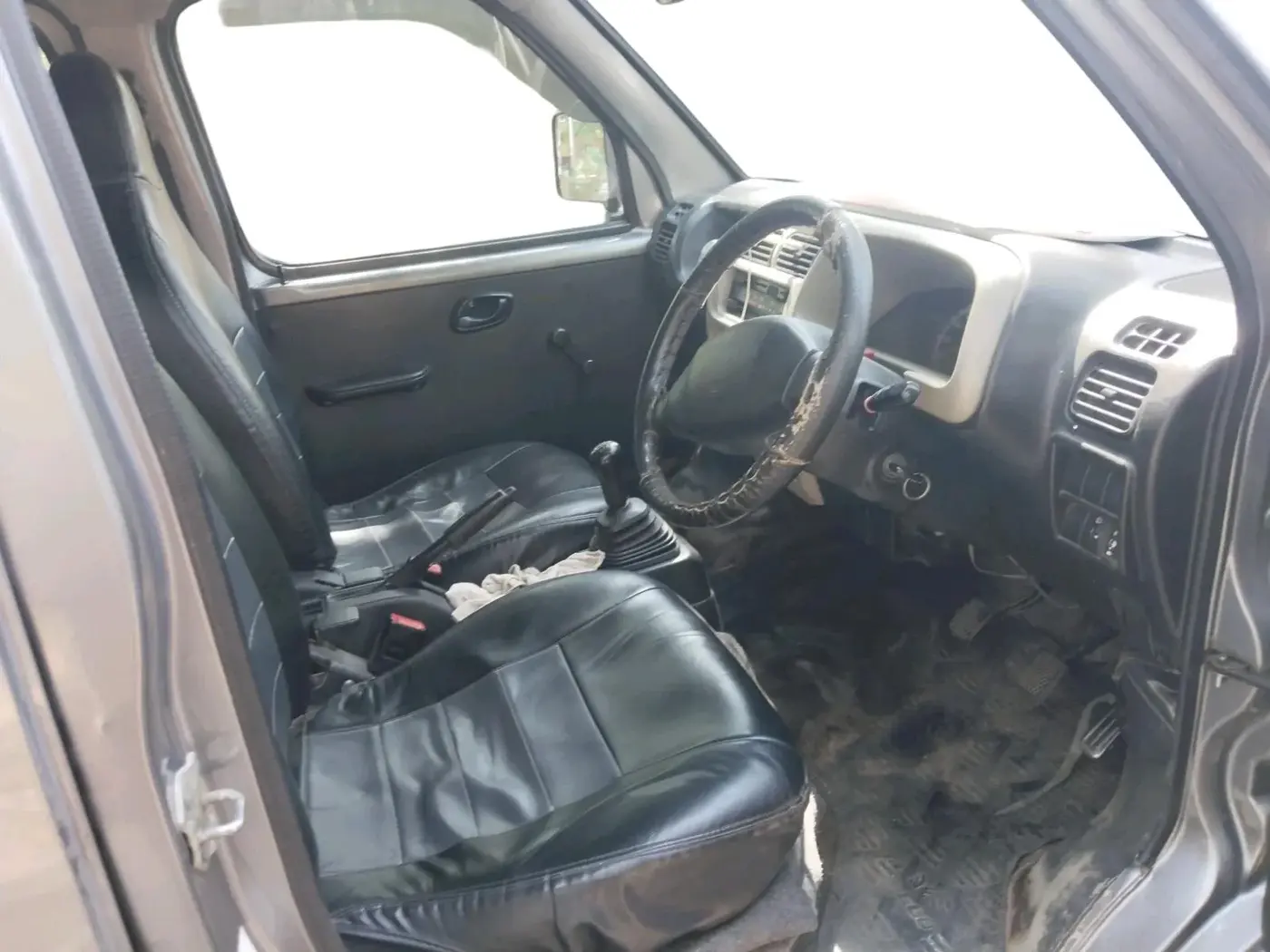 2017 Maruti Eeco 5 STR WITH A/C+HTR, CNG, Manual, 1,71,918 km, interior