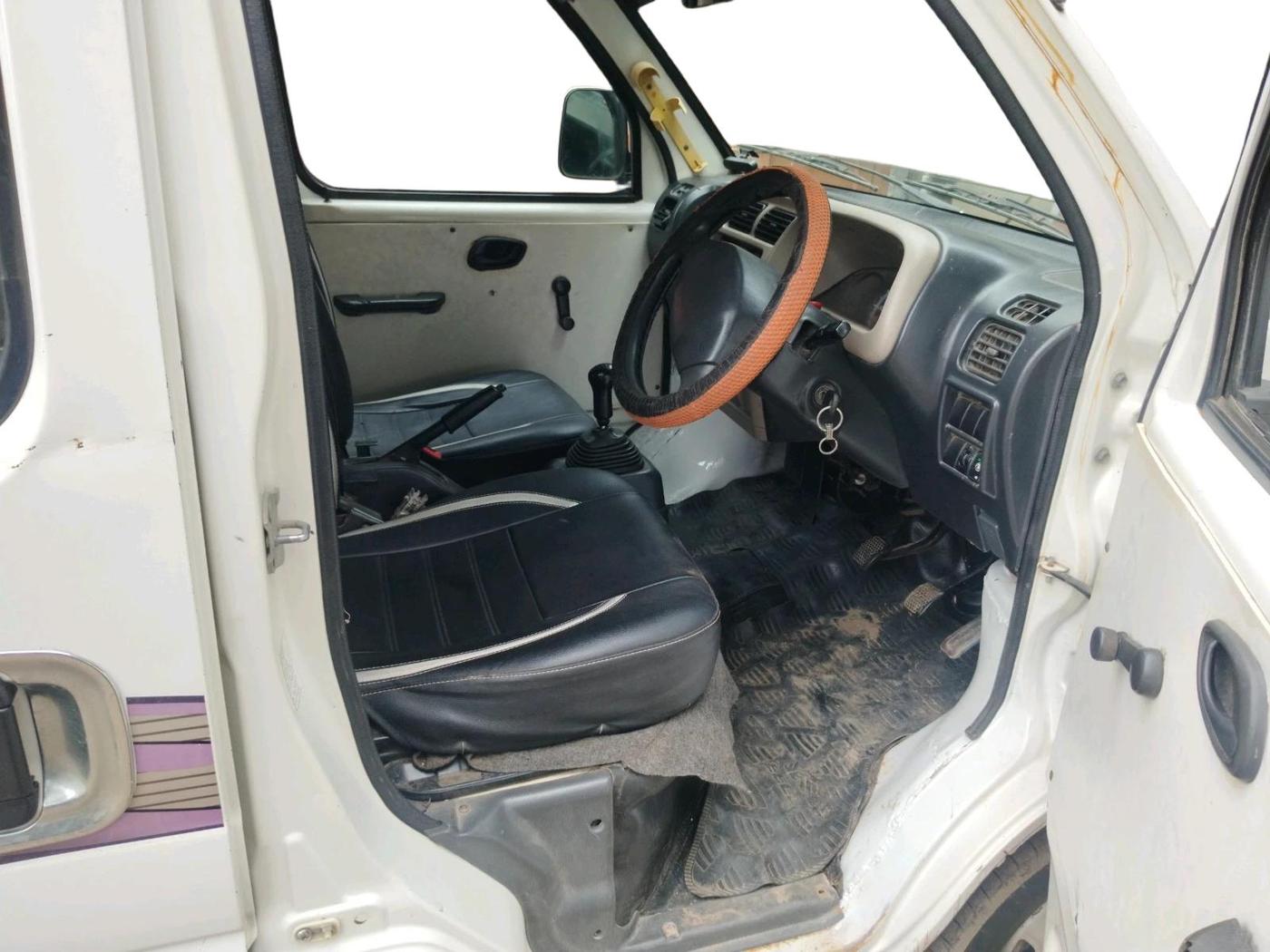 2015 Maruti Eeco 5 STR WITH A/C+HTR, CNG, Manual, 1,20,491 km, interior