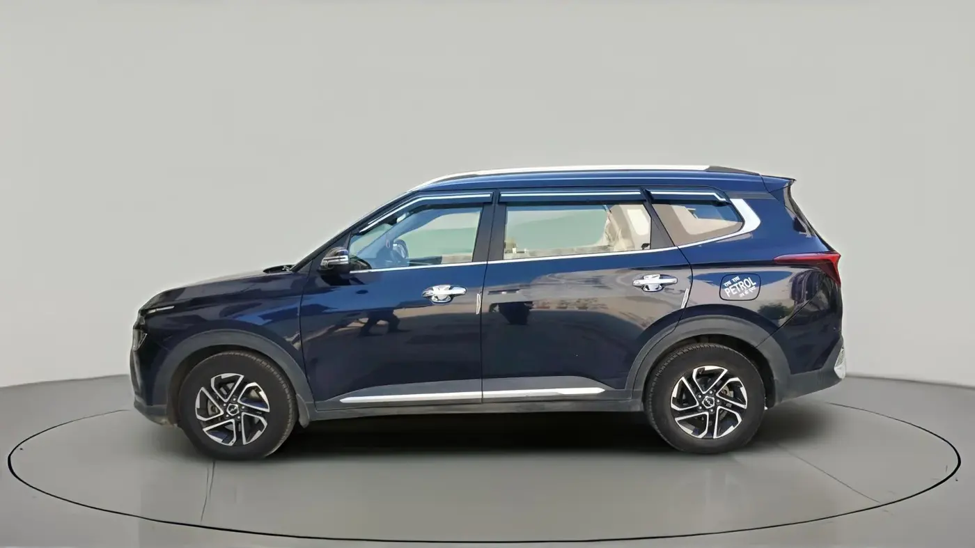 2022 KIA CARENS LUXURY PLUS 1.4 PETROL DCT 6 STR, Petrol, Automatic, 66,200 km, exterior