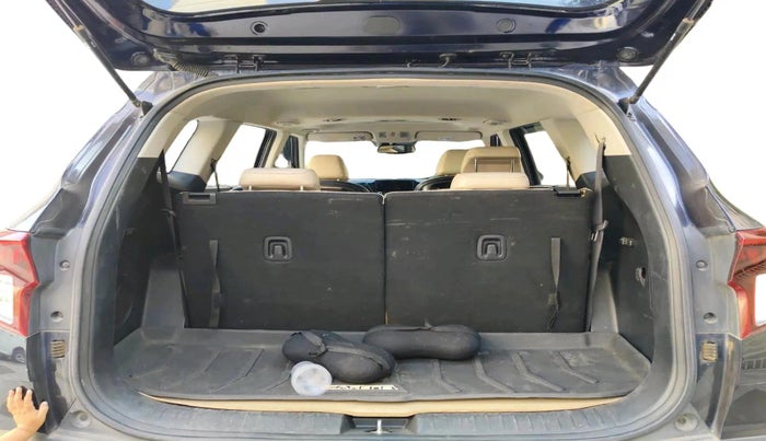 2022 KIA CARENS LUXURY PLUS 1.4 PETROL DCT 6 STR, Petrol, Automatic, 60,662 km, exterior