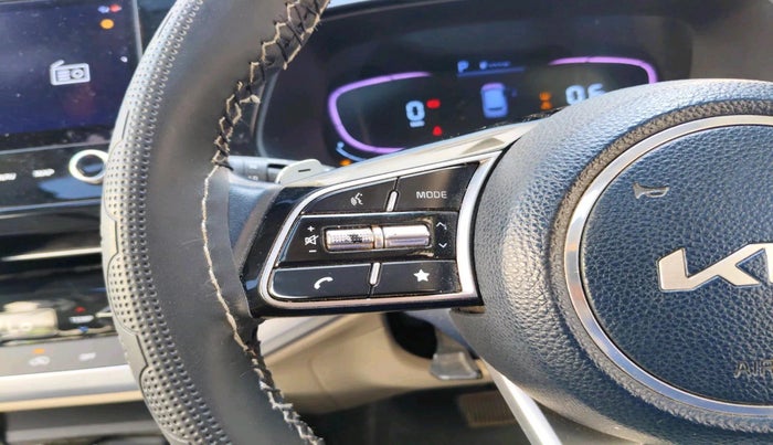 2022 KIA CARENS LUXURY PLUS 1.4 PETROL DCT 6 STR, Petrol, Automatic, 60,662 km, interior