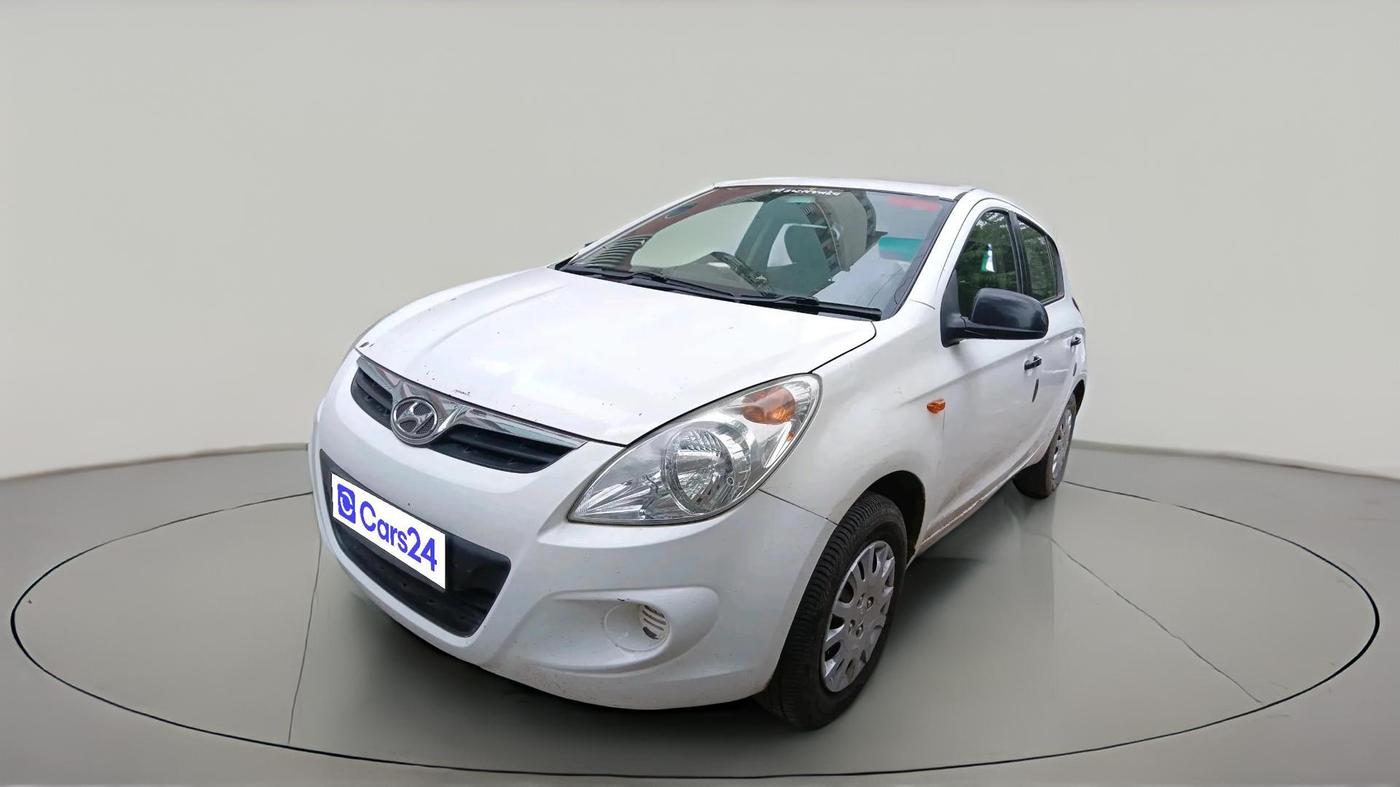 2011 Hyundai i20 MAGNA 1.2, CNG, Manual, 1,34,095 km, exterior