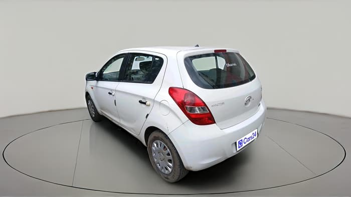 2011 Hyundai i20 MAGNA 1.2, CNG, Manual, 1,34,095 km, exterior