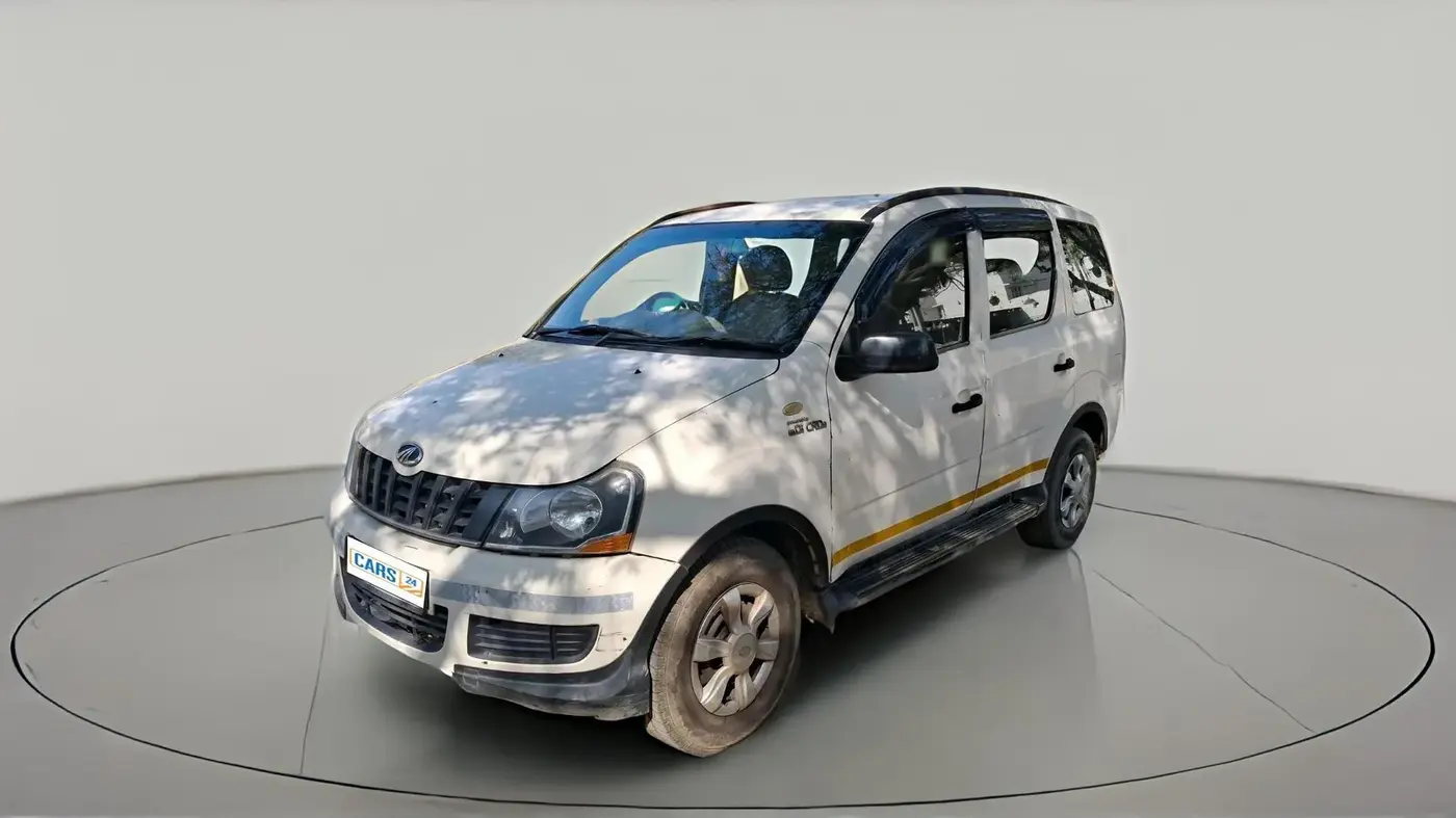 2017 Mahindra Xylo D4, Diesel, Manual, 2,12,12,22,123 km, exterior