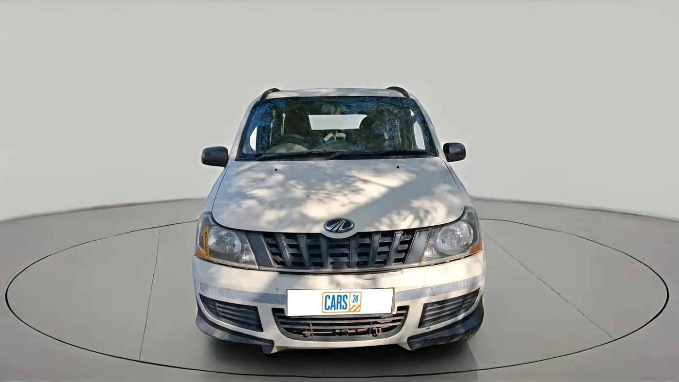 2017 Mahindra Xylo D4, Diesel, Manual, 2,12,12,22,123 km, exterior